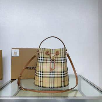 Burberry Beige Mini TB Bucket Bag 16x26x26cm