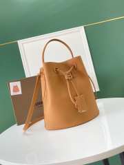 Burberry Brown Mini TB Bucket Bag 16x26x26cm - 5