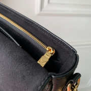 Louis Vuitton M82210 Ivy bag in black 23.5x12x4.3cm - 6