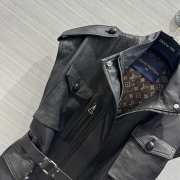 Louis Vuitton 1AFEC5 Sleeveless Leather Safari Jacket - 6