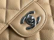 Chanel flap bag caviar leather in beige with silver hardware 23x14.5x6cm - 2