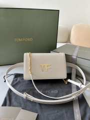 Tom Ford Bag embossed with TF logo in white16x10x4cm - 5