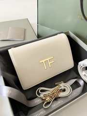 Tom Ford Bag embossed with TF logo in white16x10x4cm - 2