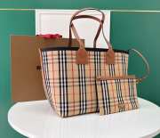 Burberry Large London Tote Bag In Beige 51.3x18.5x29cm - 5