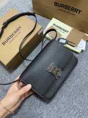 Burberry Mini TB bag grainy calf leather in black 21x6x16cm - 1