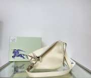 Burberry small Knight bag in white 24x8x23cm - 5