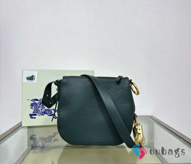 Burberry small Knight bag in green 24x8x23cm - 1