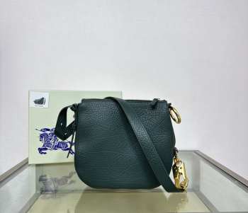 Burberry small Knight bag in green 24x8x23cm