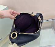 Burberry large Knight bag in black 37x13x32cm - 4