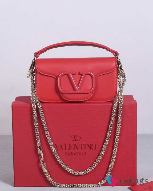 Valentino Garavani Locò small shoulder bag in red calfskin 20x11x5cm - 1