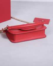 Valentino Garavani Locò small shoulder bag in red calfskin 20x11x5cm - 2