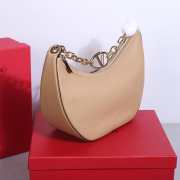 Valentino Garavani VLogo Moon hobo bag cappuccino in grainy calfskin with chain 35x26x13cm - 4