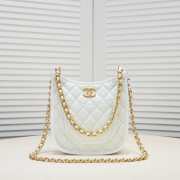 Chanel Hobo Bag Calfskin & Gold-Tone Metal White 24x6x22cm - 1