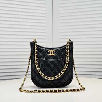 Chanel Hobo Bag Calfskin & Gold-Tone Metal Black 24x6x22cm