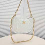 Chanel Hobo Bag Calfskin & Gold-Tone Metal White 24x20x7cm - 3