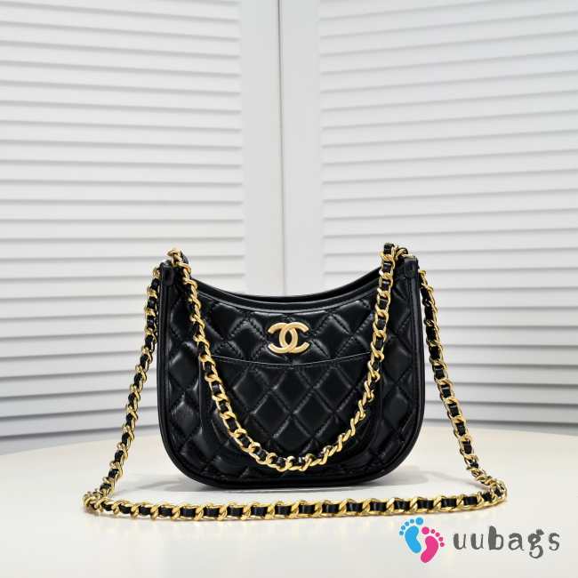 Chanel Hobo Bag Calfskin & Gold-Tone Metal Black 24x20x7cm - 1