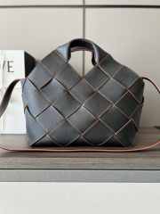 Uubags | Loewe Surplus Leather Woven Basket Bag In Black 24x16x23cm - 1