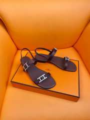 Uubags| Hermes sandal in brown - 1