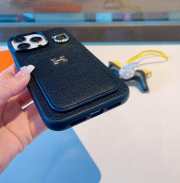 Uubags | Hermes phone case in black - 6