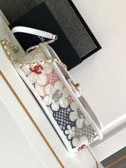 Uubags | Chanel flap bag lace patchwork & gold-tone metal white & multicolor - 3