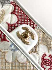 Uubags | Chanel flap bag lace patchwork & gold-tone metal white & multicolor - 2