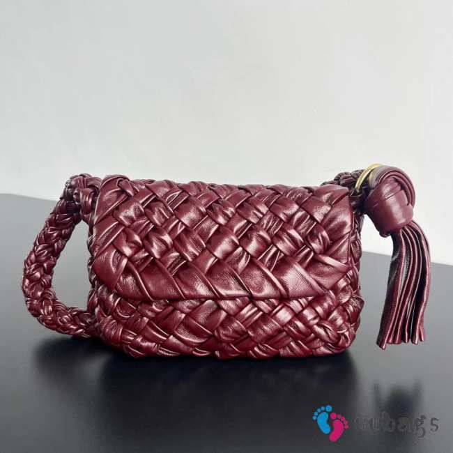 Uubags | Bottega Veneta Kalimero Città bag in soft foulard Intreccio leather barolo 25x18x5.5cm - 1