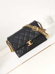 Uubags | Chanel Small Chain Strap Flap Bag In Black 14x21x10cm - 1