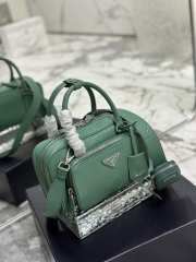 Uubags | Prada antique nappa leather multi-pocket top-handle bag green 24.5x14x8cm - 5