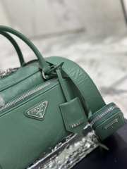 Uubags | Prada antique nappa leather multi-pocket top-handle bag green 24.5x14x8cm - 2