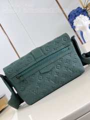 Uubags | Louis Vuitton M24439 New S-Cape Messenger Bag In Forest Green 28x16x10cm - 2