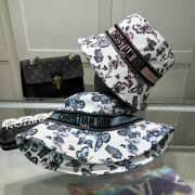 Uubags | D-Bobby Le Cœur des Papillons Small Brim Bucket Hat - 1