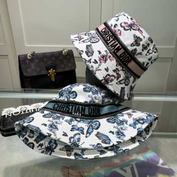 Uubags | D-Bobby Le Cœur des Papillons Small Brim Bucket Hat