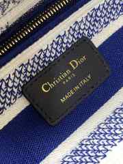 Uubags | Dior Small Book Tote Blue and White Toile de Jouy Soleil Embroidery - 4