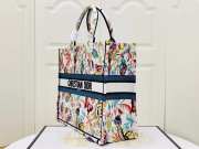 Uubags | Dior Large Book Tote White Multicolor Toile de Jouy Fantastica Embroidery - 3