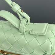 Uubags | Bottega Veneta Intrecciato leather vanity case in fresh mint with detachable strap 12.5x23x4cm - 4