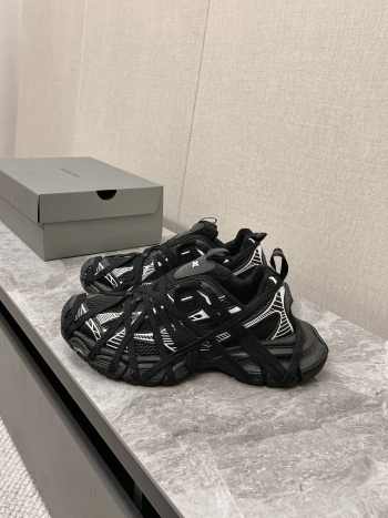 Uubags | Balenciaga 3XL Sneaker in black mesh and polyurethane