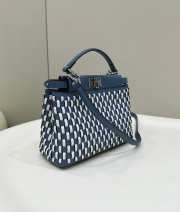 Uubags | Fendi Peekaboo shoulder bag in blue 24x10.5x18.5cm - 3