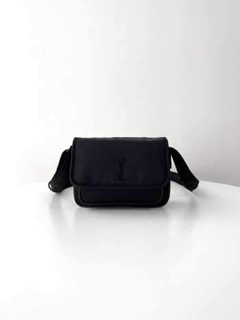 Uubags | Niki Messenger In Econyl Bag In Black 32.5x23x10cm