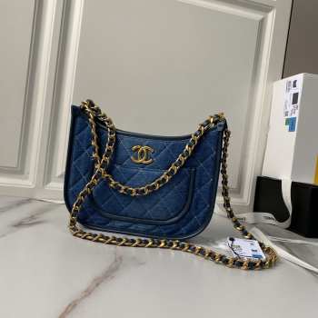 Uubags | Chanel Hobo Bag Grinded Denim & Gold Metallic Blue 20x24x6cm