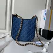 Uubags | Chanel Hobo Bag Grinded Denim & Gold Metallic Blue 24x22x6cm - 5