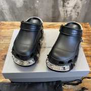 Uubags | Balenciaga HardCrocs mule in black rubber 11cm - 5