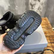 Uubags | Balenciaga HardCrocs mule in black rubber 11cm - 4