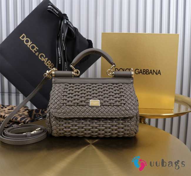 Uubags | Dolce & Gabbana Small Sicily Handbag In Grey 18x11x6cm - 1