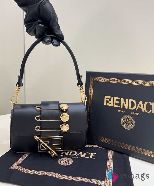 Uubags | Fendi Fendace Brooch Mini Baguette Black Bag 19.5x13x5cm - 1