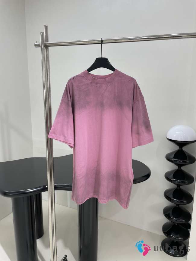 Uubags | Balenciaga T-shirt in pink - 1