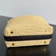 Uubags | Bottega Veneta Mini Wallace Raffia crochet bag with Intrecciato leather handle - 2