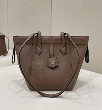 Uubags | Fendi Origami brown leather mini bag that can be transformed 18.5x15x15cm