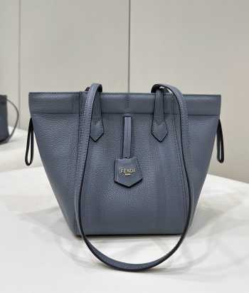 Uubags | Fendi Origami blue leather mini bag that can be transformed 18.5x15x15cm