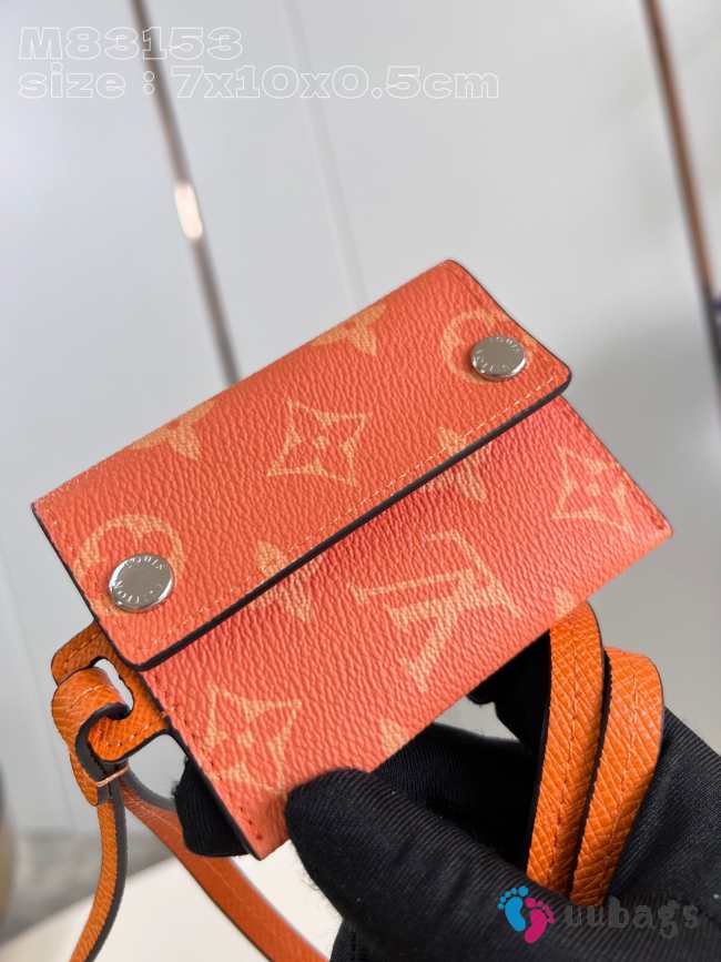 Uubags | Louis Vuitton M83153 New Card Holder Necklace In Orange 7.6x10x0.5cm - 1