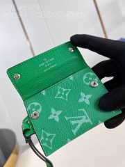 Uubags | Louis Vuitton M83153 New Card Holder Necklace In Green 7.6x10x0.5cm - 2